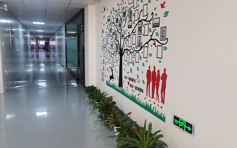 宜賓市晶色電子有限公司